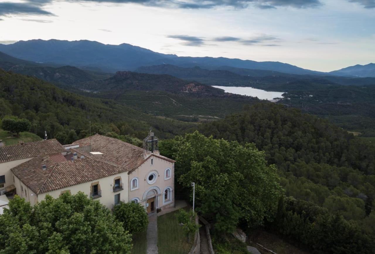 La Salut De Hotel Terrades